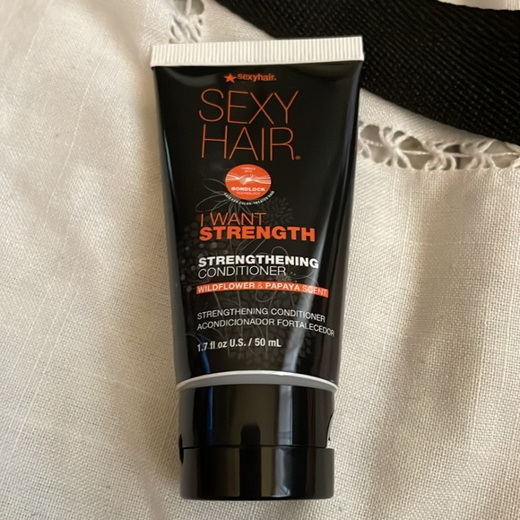 Sexy Hair 3 Piece Set With Clear Pouch NEW - Picture 4 of 7